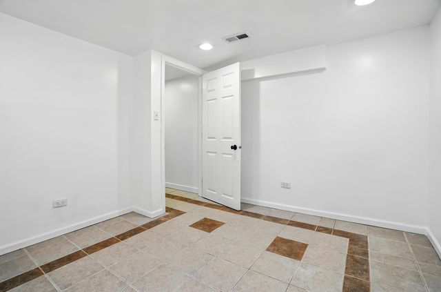 228 E 141st Street, Dolton, IL 60419