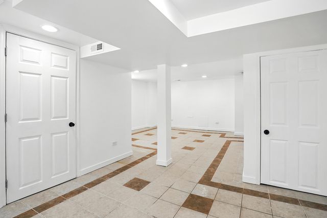 228 E 141st Street, Dolton, IL 60419