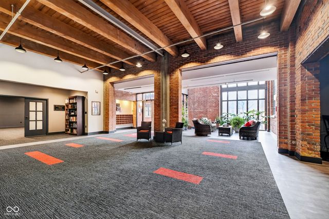 430 N Park Avenue 101, Indianapolis, IN 46202