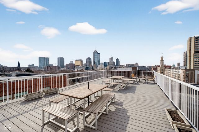 430 N Park Avenue 101, Indianapolis, IN 46202