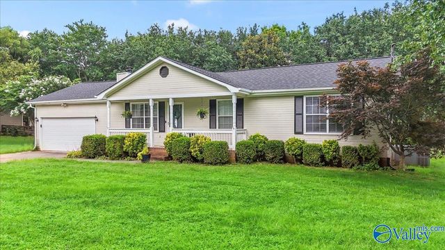 104 Mcclellan Lane, Harvest, AL 35749