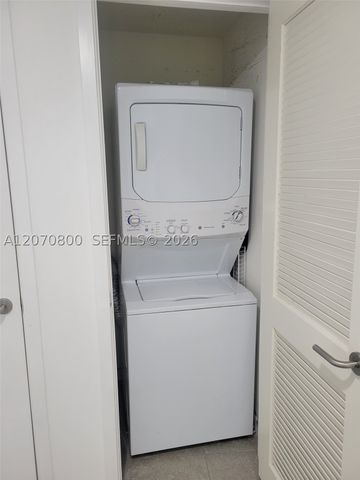 1100 S Miami Ave 2003, Miami, FL 33130