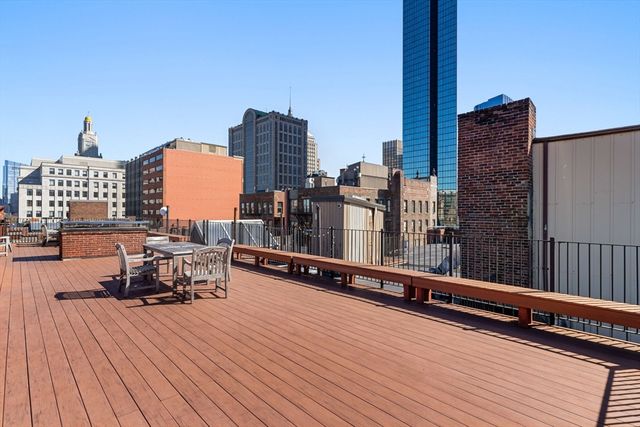 271 Dartmouth St 2I, Boston, MA 02116