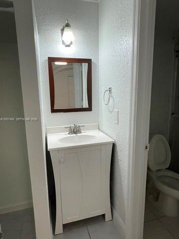 19805 SW 114th Ave 119, Miami, FL 33157