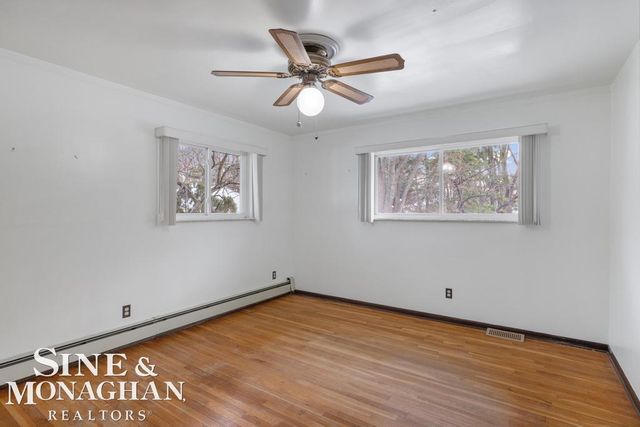 5280 Kreger Street, Sterling Heights, MI 48310