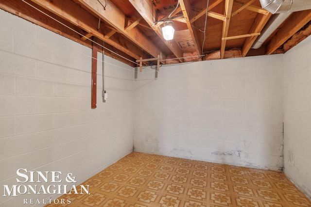 5280 Kreger Street, Sterling Heights, MI 48310