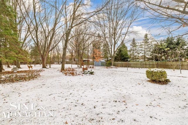 5280 Kreger Street, Sterling Heights, MI 48310