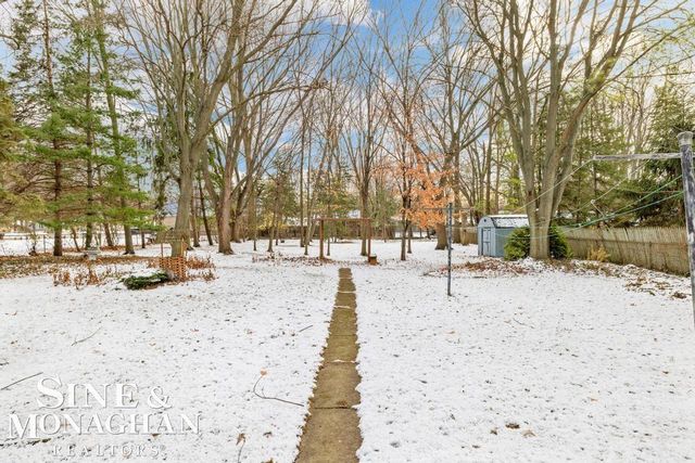 5280 Kreger Street, Sterling Heights, MI 48310