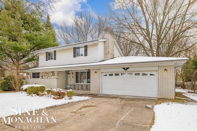 5280 Kreger Street, Sterling Heights, MI 48310