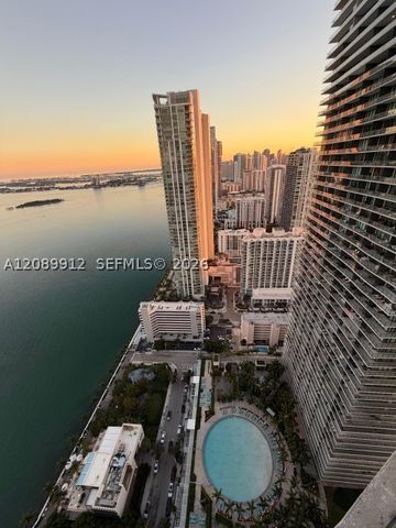 650 NE 32nd St 4406, Miami, FL 33137