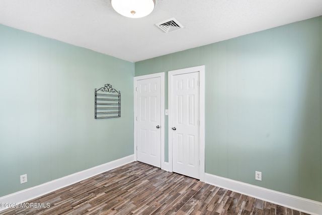 22 Thomas Street, Toms River, NJ 08753