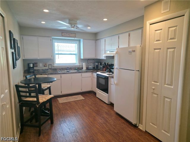 6777 Winkler RD 156, Fort Myers, FL 33919