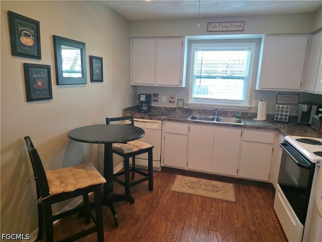 6777 Winkler RD 156, Fort Myers, FL 33919