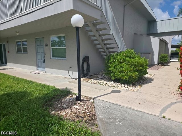 6777 Winkler RD 156, Fort Myers, FL 33919
