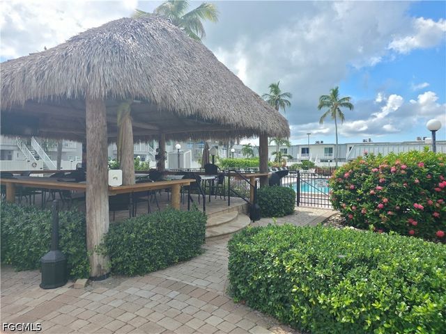 6777 Winkler RD 156, Fort Myers, FL 33919