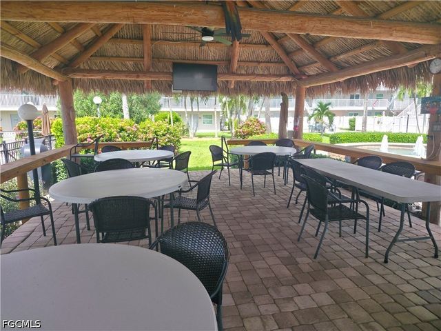 6777 Winkler RD 156, Fort Myers, FL 33919