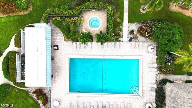 6777 Winkler RD 156, Fort Myers, FL 33919
