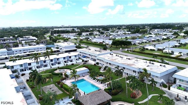 6777 Winkler RD 156, Fort Myers, FL 33919