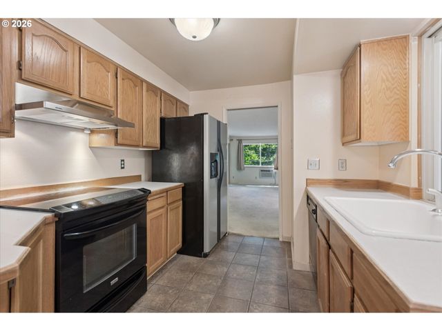 14834 Sw 109TH Ave 8, Tigard, OR 97224