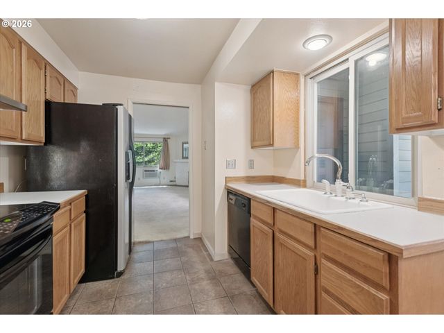 14834 Sw 109TH Ave 8, Tigard, OR 97224