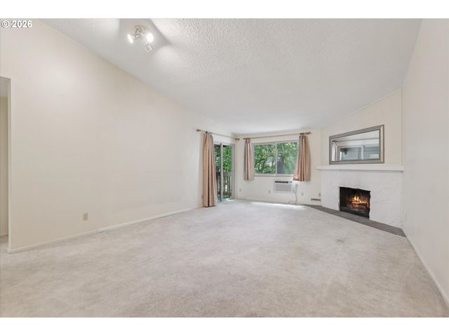 14834 Sw 109TH Ave 8, Tigard, OR 97224