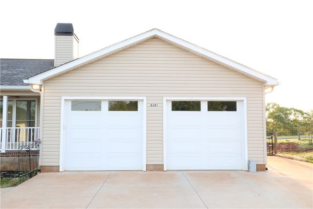 5381 Olden Porter Road, Pendleton, SC 29670