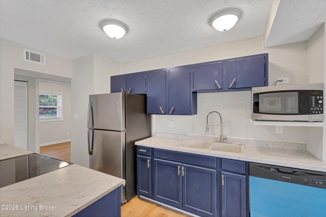 305 Kilmory Ave, Louisville, KY 40214