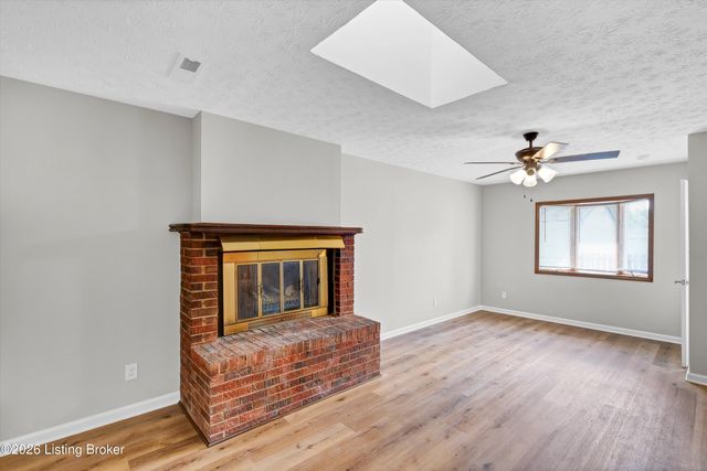 305 Kilmory Ave, Louisville, KY 40214