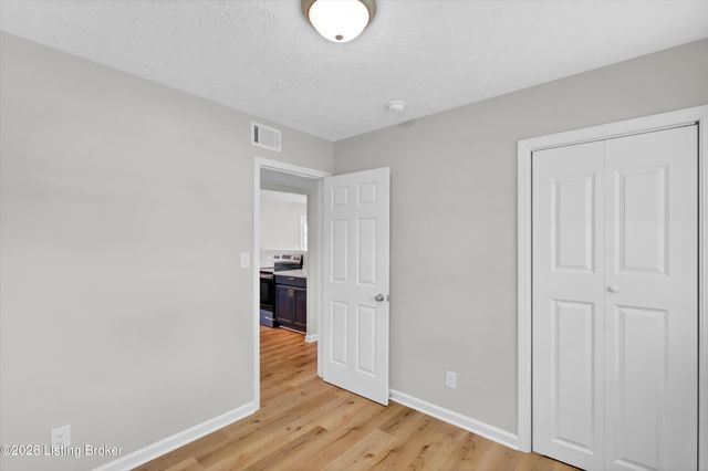 305 Kilmory Ave, Louisville, KY 40214