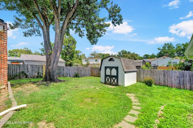 305 Kilmory Ave, Louisville, KY 40214