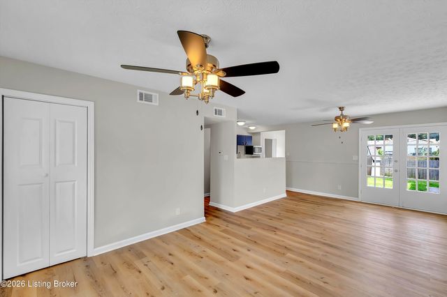 305 Kilmory Ave, Louisville, KY 40214