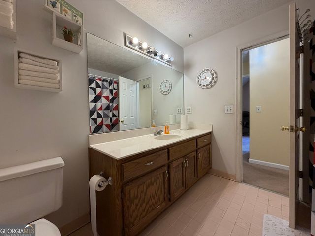 9491 Lakeview Court, Douglasville, GA 30135