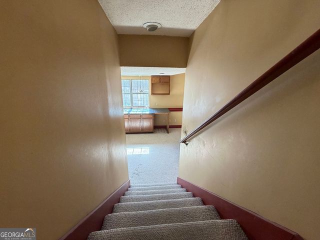 9491 Lakeview Court, Douglasville, GA 30135