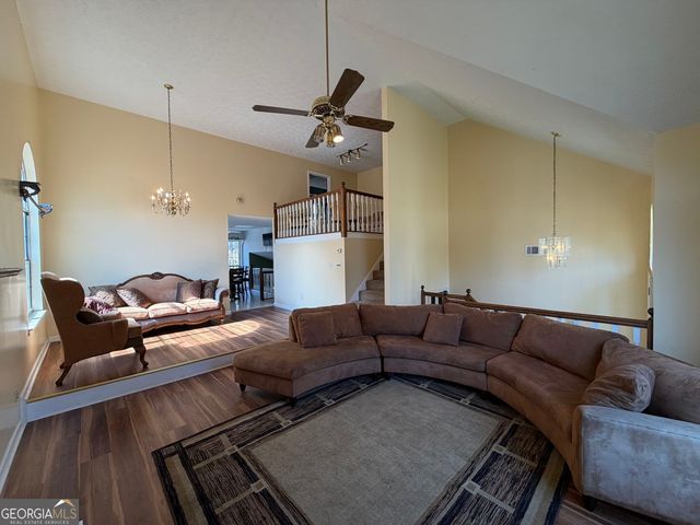 9491 Lakeview Court, Douglasville, GA 30135