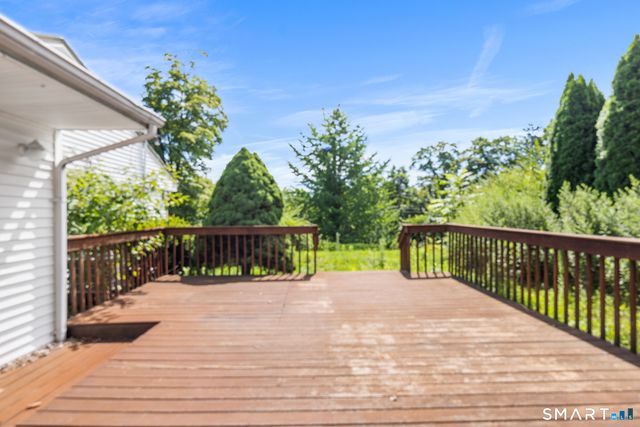 299 South Road, Farmington, CT 06032