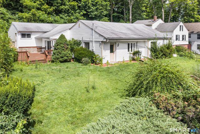 299 South Road, Farmington, CT 06032