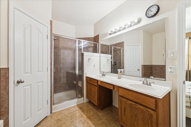 206 Volute Drive, Rosharon, TX 77583