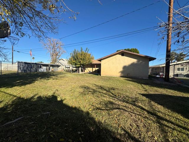 285 N Acacia Avenue, Blythe, CA 92225