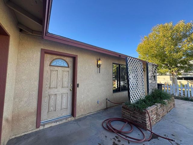 285 N Acacia Avenue, Blythe, CA 92225