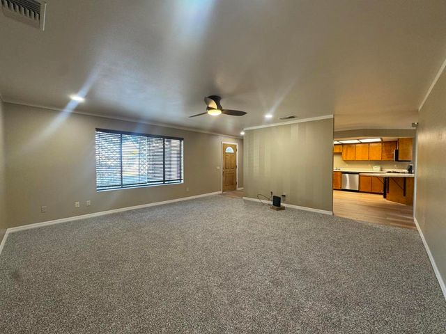 285 N Acacia Avenue, Blythe, CA 92225