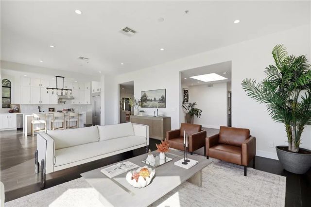 30502 Palos Verdes Drive West, Rancho Palos Verdes, CA 90275