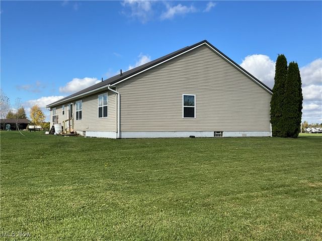 1009 County Road 40, Nova, OH 44859