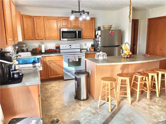 1009 County Road 40, Nova, OH 44859