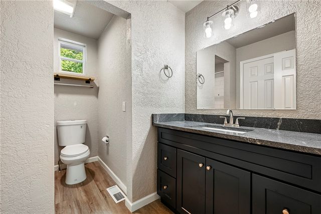 7 Bradford Drive, Bella Vista, AR 72715