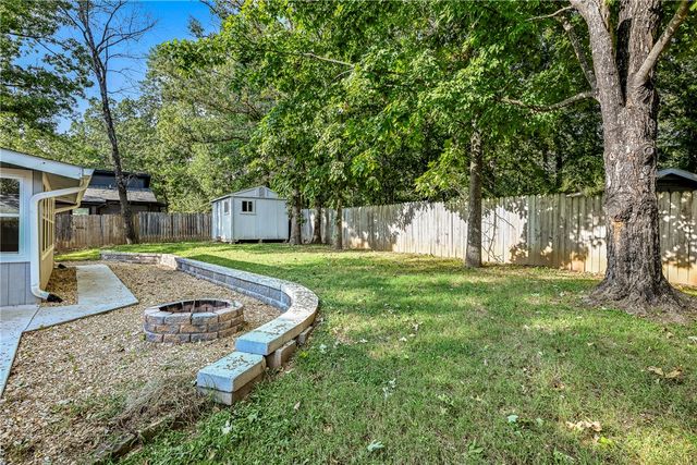 7 Bradford Drive, Bella Vista, AR 72715