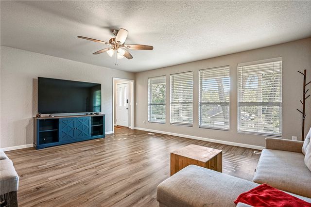 7 Bradford Drive, Bella Vista, AR 72715