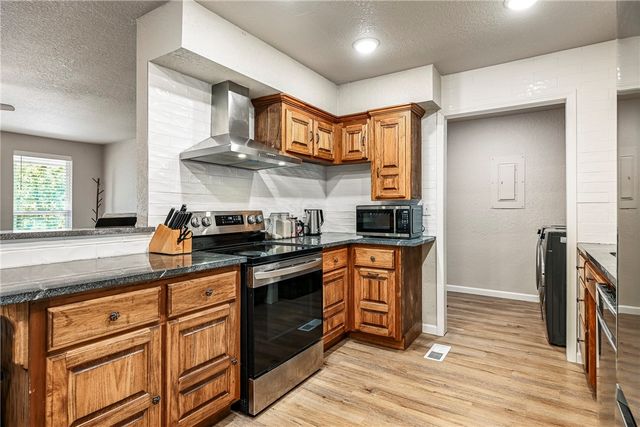 7 Bradford Drive, Bella Vista, AR 72715