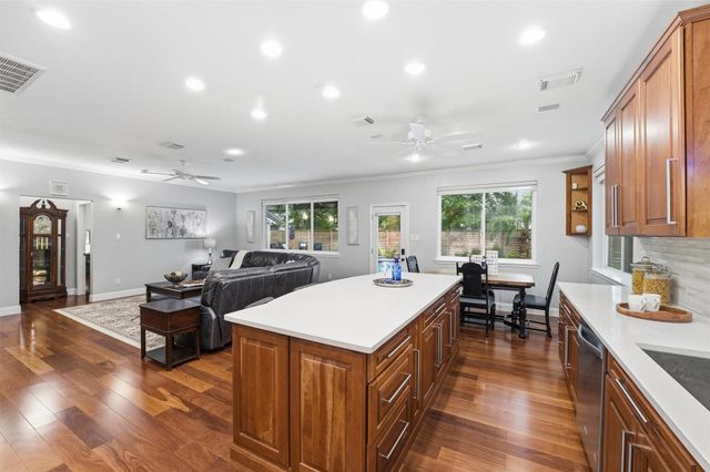 8103 Hurst Forest Drive, Humble, TX 77346