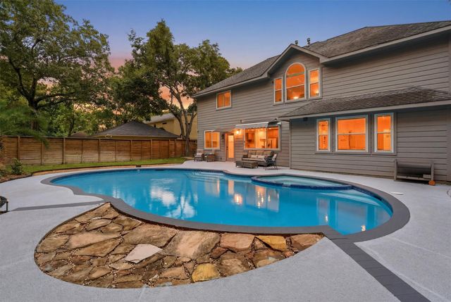 8103 Hurst Forest Drive, Humble, TX 77346