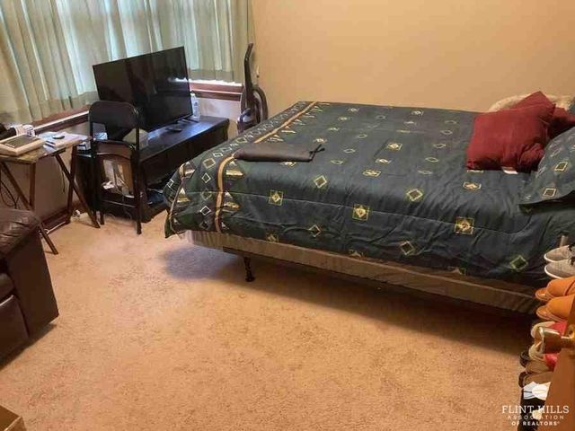 128 W Pine, Junction City, KS 66441